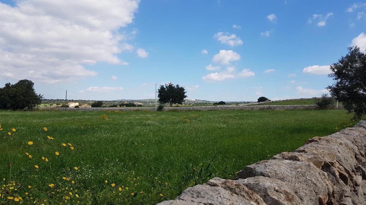 Homidoo Carrubo Leilighet Santa Croce Camerina Eksteriør bilde